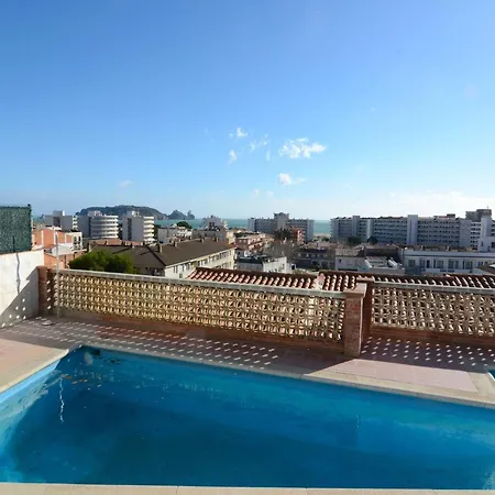In Spain Near Sandy 埃斯塔蒂特
