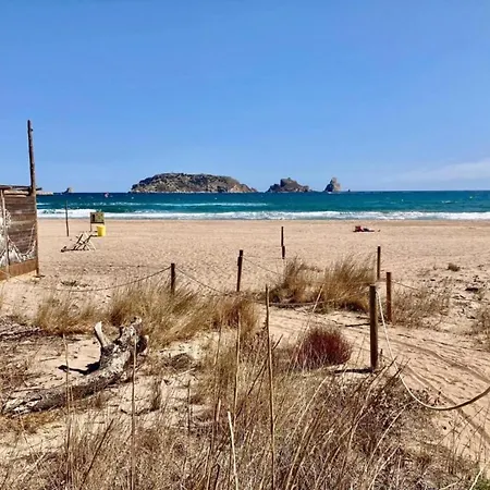 In Spain Near Sandy 公寓